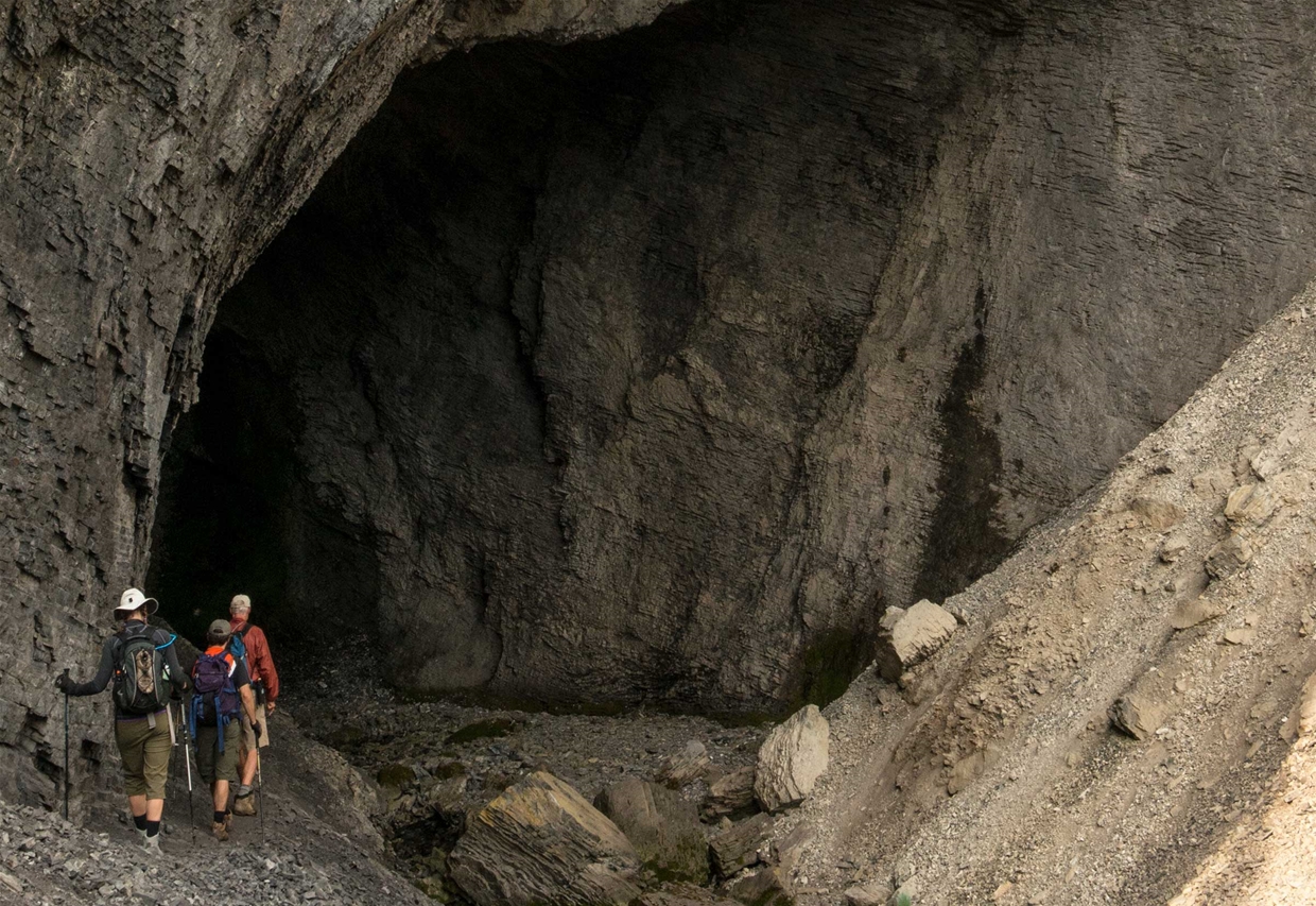Mountain Lakes - Heiko's Trail - Bisaro Cave