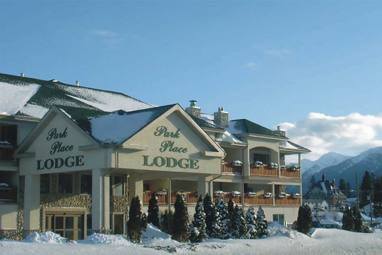 Places to Stay Fernie BC - Park Place Lodge in Winter Season
