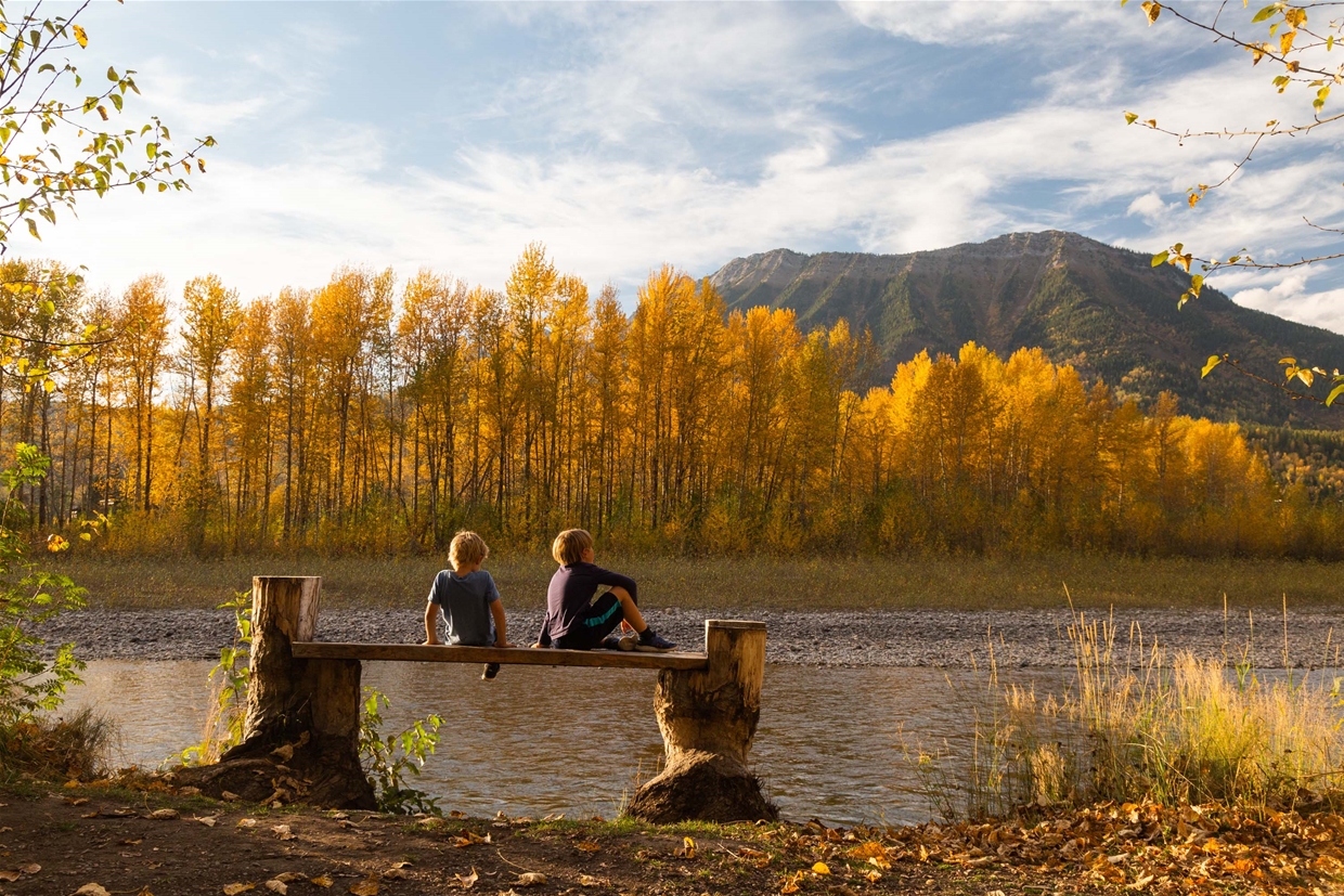 Fall colours in Dogwood Park