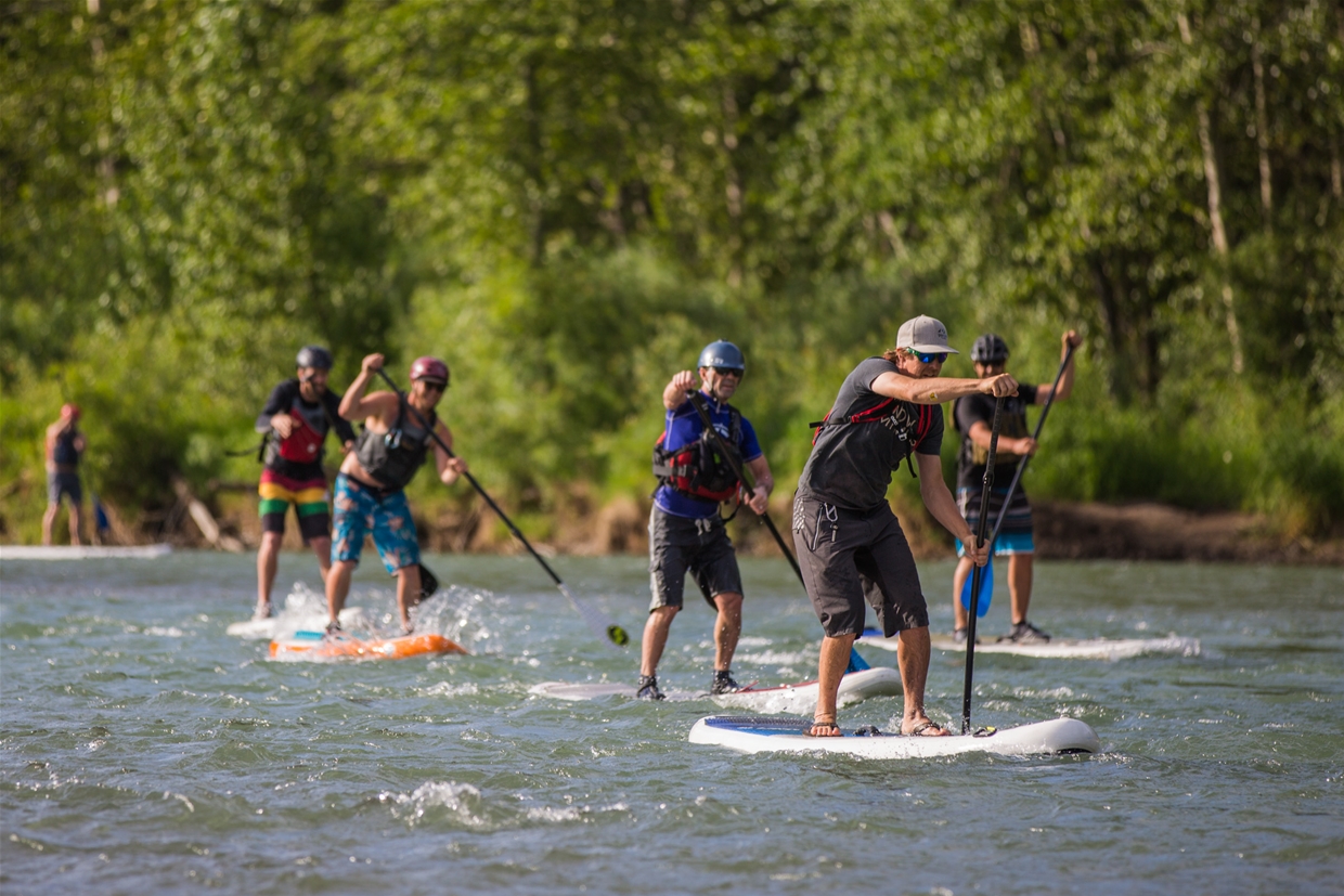 SUP Board Racing on the Elk River