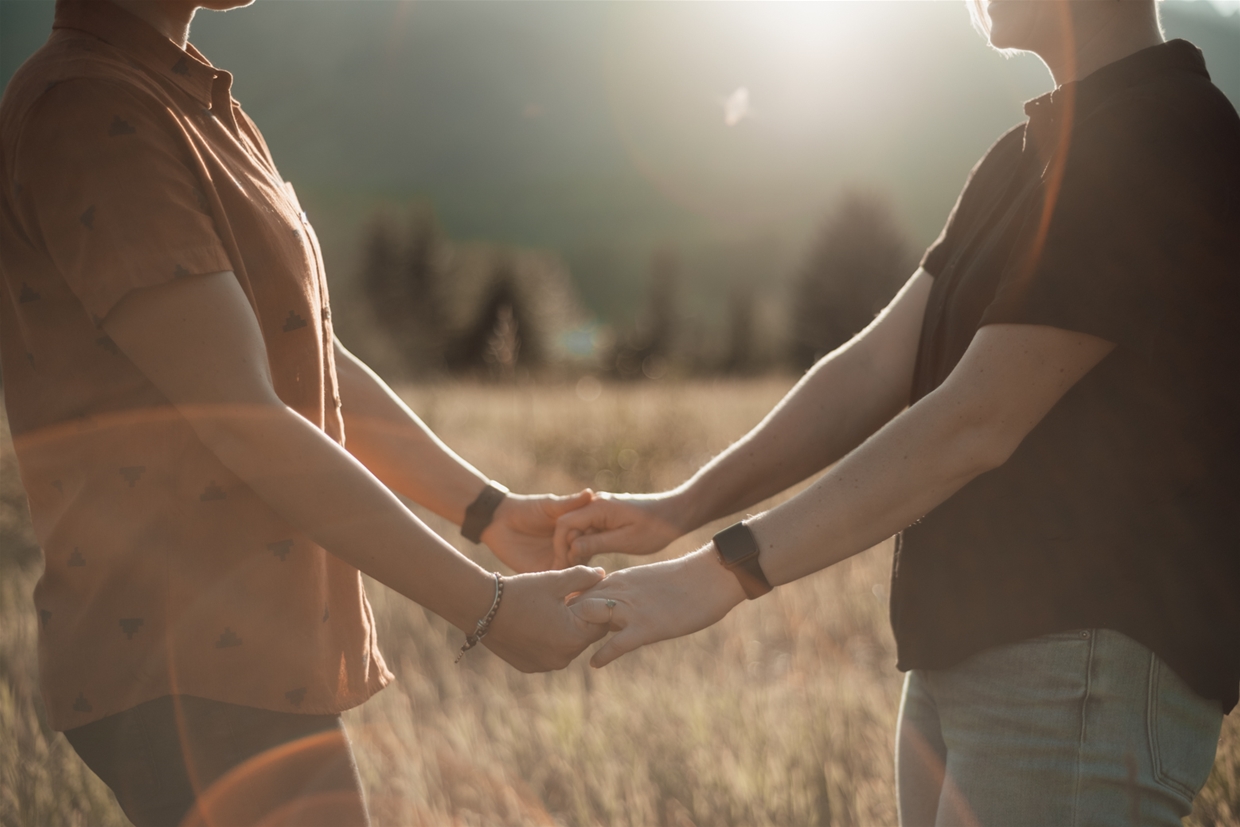 Engagement and elopement shoots