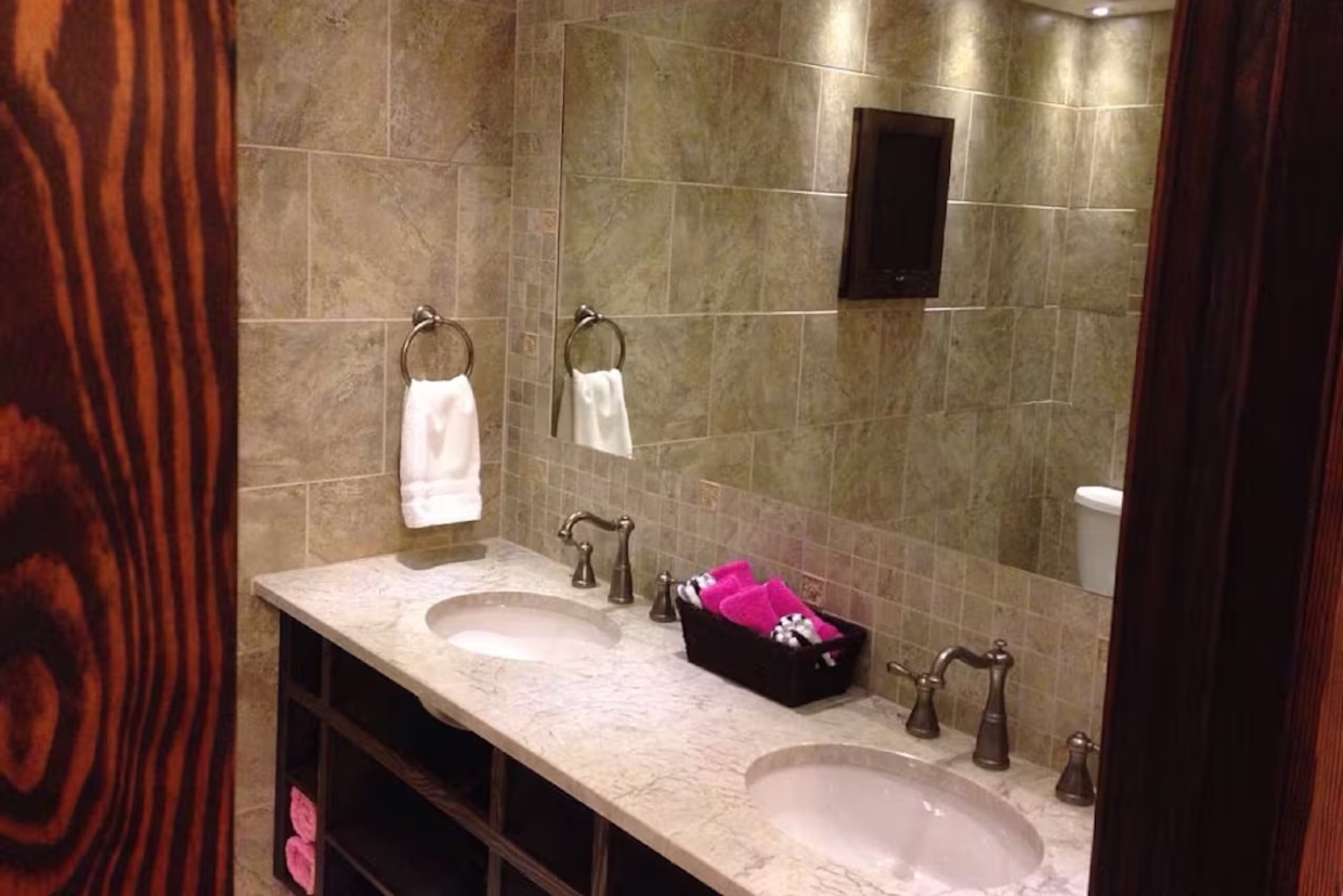 Fernie Log Cabin Vanity